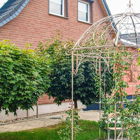 3 Bedroom Beautiful Home In نيوبراندنبرغ المظهر الخارجي الصورة